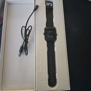 NIB Premium Black Smartwatch with USB Charger